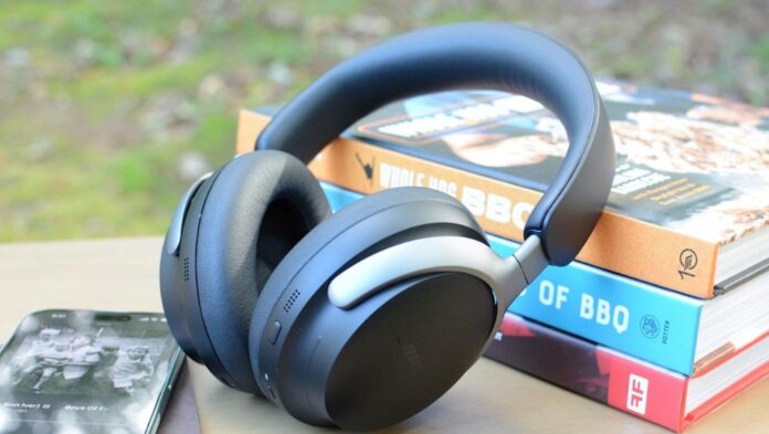 Tai nghe Bose QuietComfort Ultra (Ảnh: Internet) Tai nghe Bose QuietComfort Ultra (Ảnh: Internet)