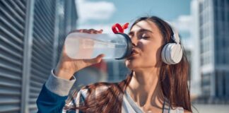 6 loại đồ uống giúp bù nước và phục hồi nhanh sau khi tập luyện bù nước