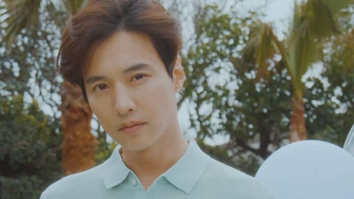 Won Bin hiện ở tuổi 47, nhưng vẫn được xem là một trong những “gương mặt không tuổi” của Hàn Quốc. Anh từng là đại sứ hình ảnh của hàng loạt thương hiệu xa xỉ như Tissot, Laneige Homme và Hyundai, đồng thời được bình chọn nhiều năm liền trong top “ngôi sao Hàn được mong chờ tái xuất nhất” (Ảnh: Internet)