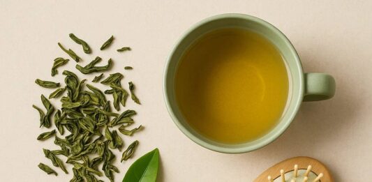 Chăm sóc tóc bằng trà xanh?