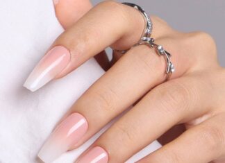 7 form móng tay phổ biến nhất hiện nay: Bạn phù hợp với kiểu nào? 7 form móng tay phổ biến nhất hiện nay Móng quan tài hay giày ballet