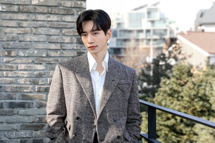 Nam diễn viên Lee Jun-ho