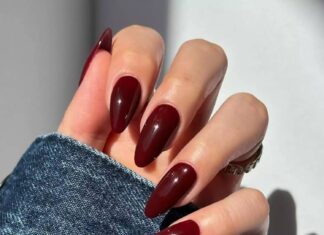 9 màu nail kinh điển giúp bạn tỏa sáng trong mùa lễ hội cuối năm 9 màu nail kinh điển giúp bạn tỏa sáng trong mùa lễ hội cuối năm Đỏ rượu vang ánh nâu