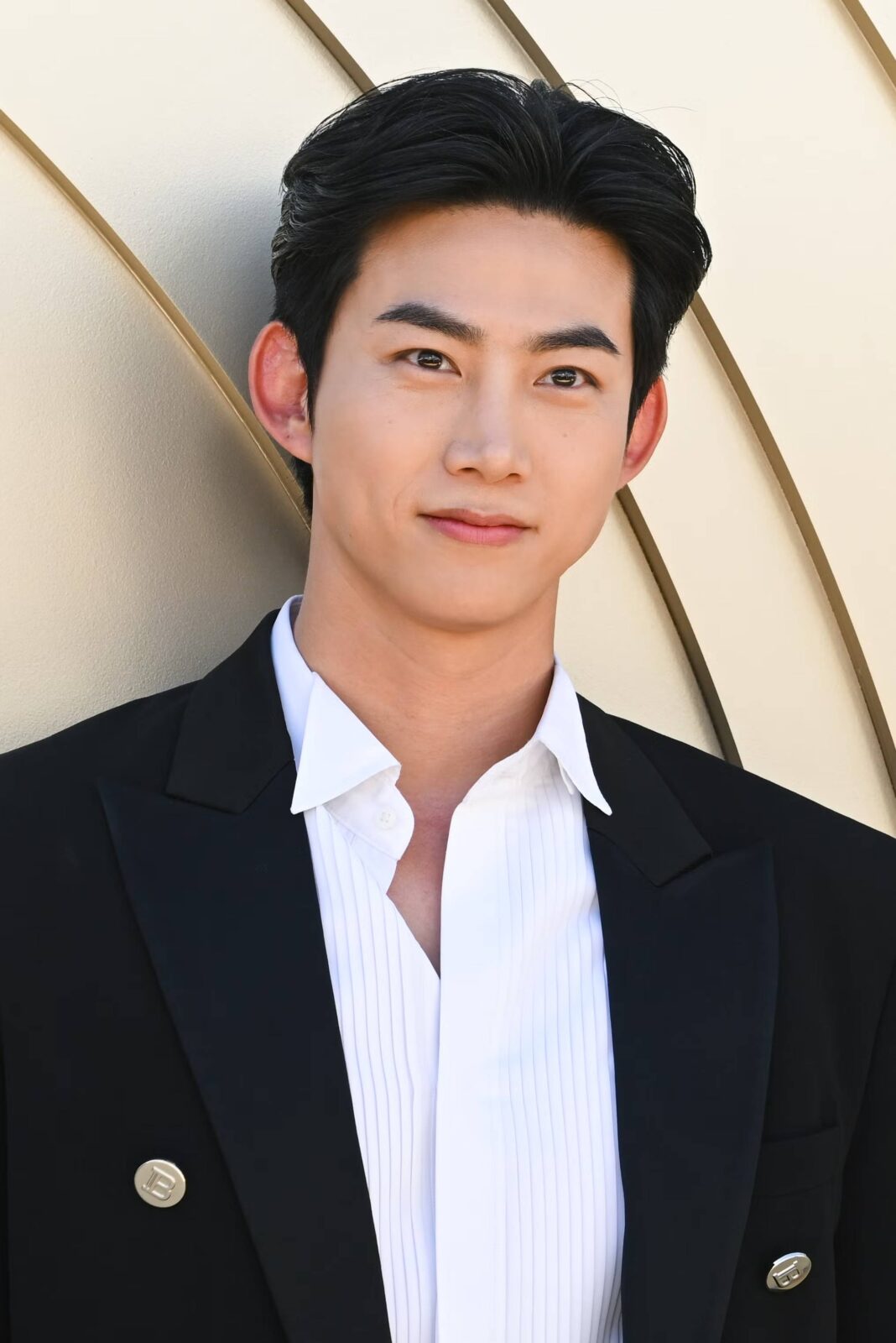 Taecyeon tuyên bố kết hôn với bạn gái lâu năm Taecyeon tuyên bố kết hôn với bạn gái lâu năm