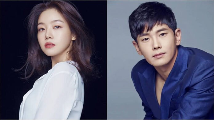 Tin đám cưới của cả hai nhận được nhiều lời chúc mừng từ người hâm mộ, đồng nghiệp và khán giả từng theo dõi họ trong suốt sự nghiệp