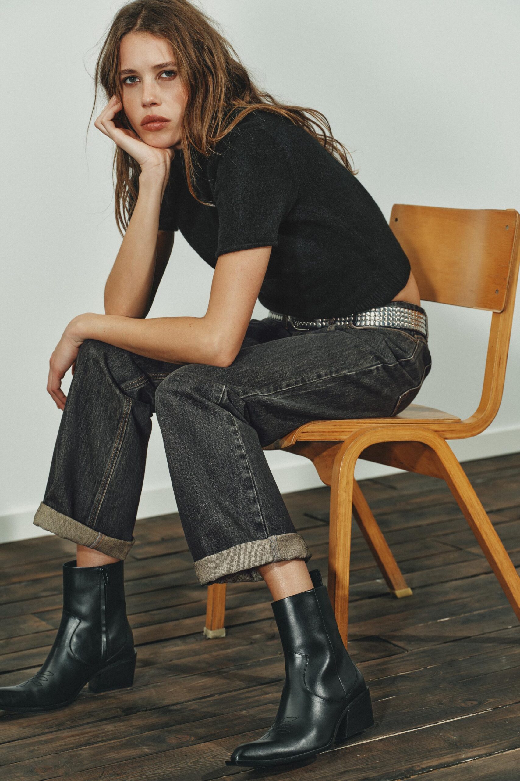 Bốt da cổ ngắn