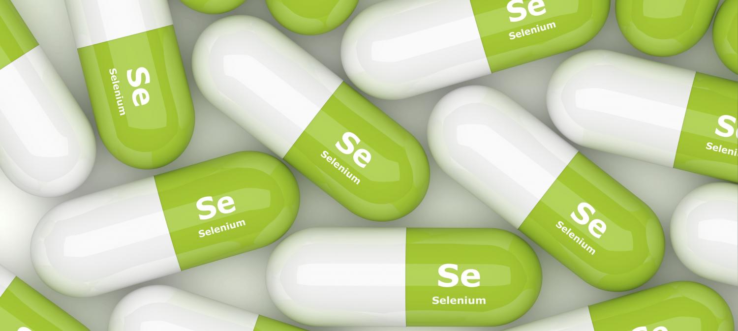 Selen là một khoáng chất vi lượng đóng vai trò thiết yếu trong nhiều chức năng sống