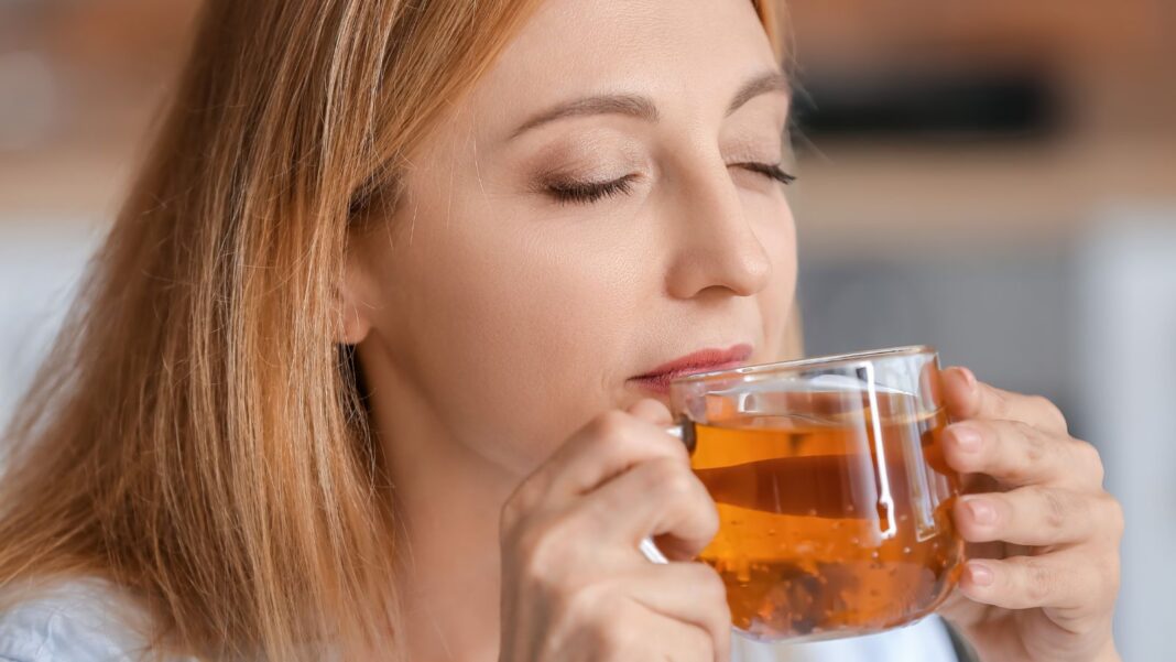trà giúp giảm đau đầu