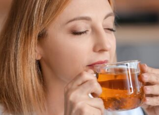 7 loại trà giúp giảm đau đầu một cách tự nhiên trà giúp giảm đau đầu