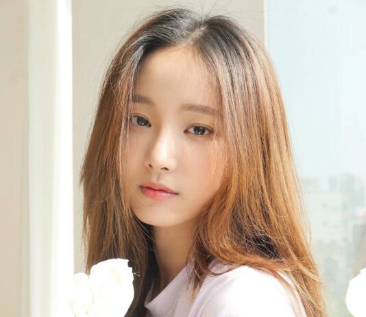 Yeonwoo sẽ tham gia diễn xuất trong Why Don’t You Know I’m a Woman? Yeonwoo – cựu thành viên nhóm nhạc MOMOLAND – đang chuẩn bị tái xuất màn ảnh nhỏ với dự án mới “Why Don’t You Know I’m a Woman?” của đài tvN