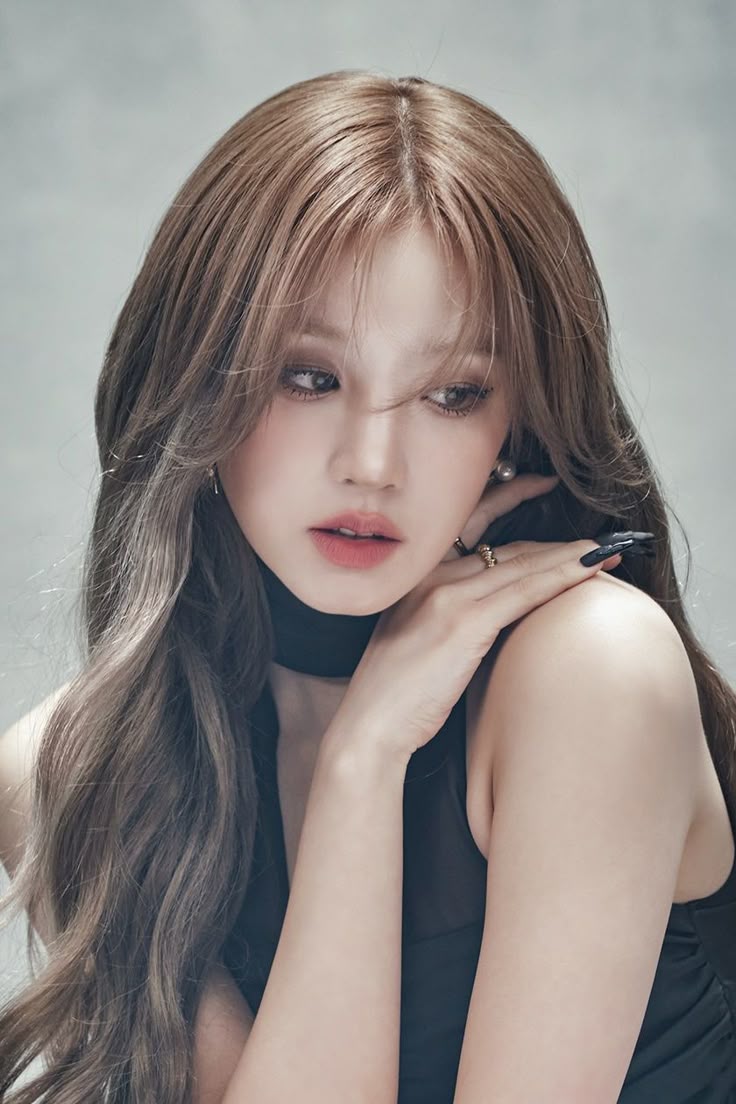 Việc Yuqi giành chiến thắng trong hạng mục nữ nghệ sĩ solo là minh chứng rõ ràng cho sự ủng hộ mạnh mẽ của cộng đồng fan toàn cầu, cũng như sự công nhận dành cho những nỗ lực không ngừng nghỉ của cô trong hoạt động âm nhạc suốt năm qua