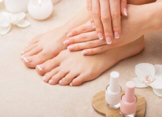 Thường xuyên làm nail thì đừng bỏ qua tips chăm sóc móng siêu hot này!