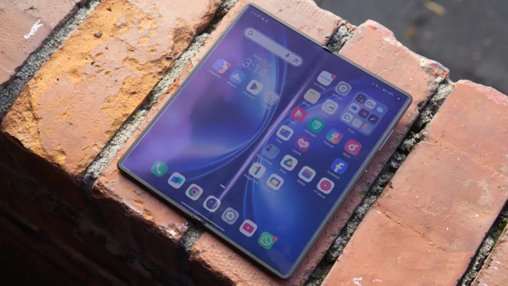 Điện thoại màn hình gập Vivo X Fold 5 (Ảnh: Internet)