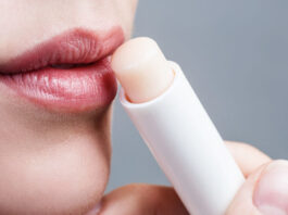 Gợi ý top 11 sản phẩm dưỡng môi không màu dưỡng ẩm tốt kết cấu dễ chịu khi lên môi Homepage