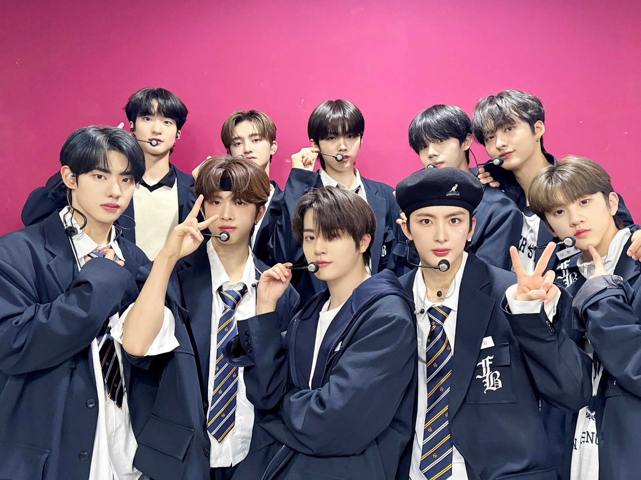 FANTASY BOYS tố cáo PocketDol Studio về sai phạm trong sao kê, chi phí bất minh và việc không thực hiện các nghĩa vụ được quy định trong hợp đồng, khiến niềm tin giữa đôi bên hoàn toàn sụp đổ (Ảnh: Internet)