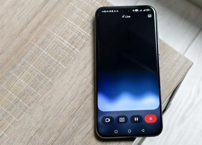 Gemini Live trên điện thoại (Ảnh: Internet)