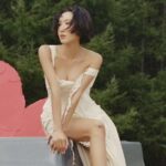 “Good Goodbye” của Hwasa vượt 50 triệu view nhờ màn tương tác bùng nổ cùng nam chính tại lễ Rồng Xanh “Good Goodbye” của Hwasa vượt 50 triệu view nhờ màn tương tác bùng nổ cùng nam chính tại lễ Rồng Xanh (Ảnh: Internet)