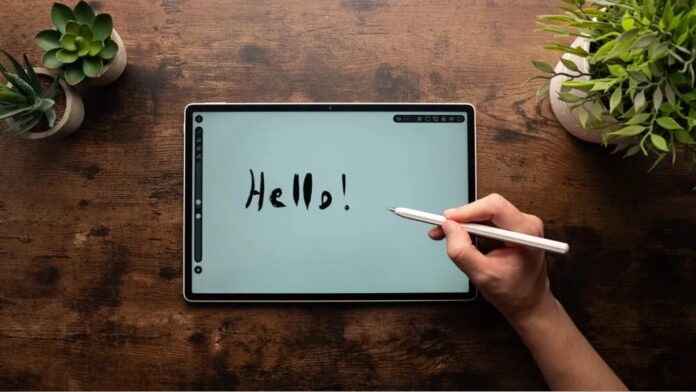 Vẽ bằng bút cảm ứng trên máy Huawei MatePad 12 X (Ảnh: Internet)