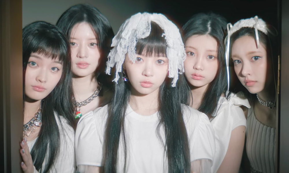 “Magnetic” đã vượt mốc hơn 701 triệu lượt stream (Ảnh: Internet)