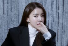 Diễn viên Lee Si-young hạ sinh con gái sau khi ly hôn (Ảnh: Internet)