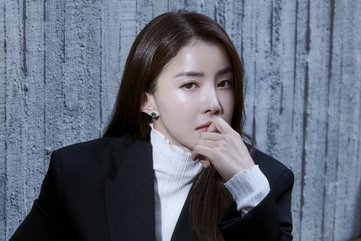 Lee Si-young sẽ sớm trở lại ngành giải trí sau khi sinh con (Ảnh: Internet)