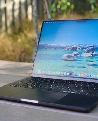 MacBook Pro M5 14 inch của Apple: Chiếc laptop cao cấp với chip mới cho trải nghiệm mượt mà MacBook Pro M5 14 inch (Ảnh: Internet)