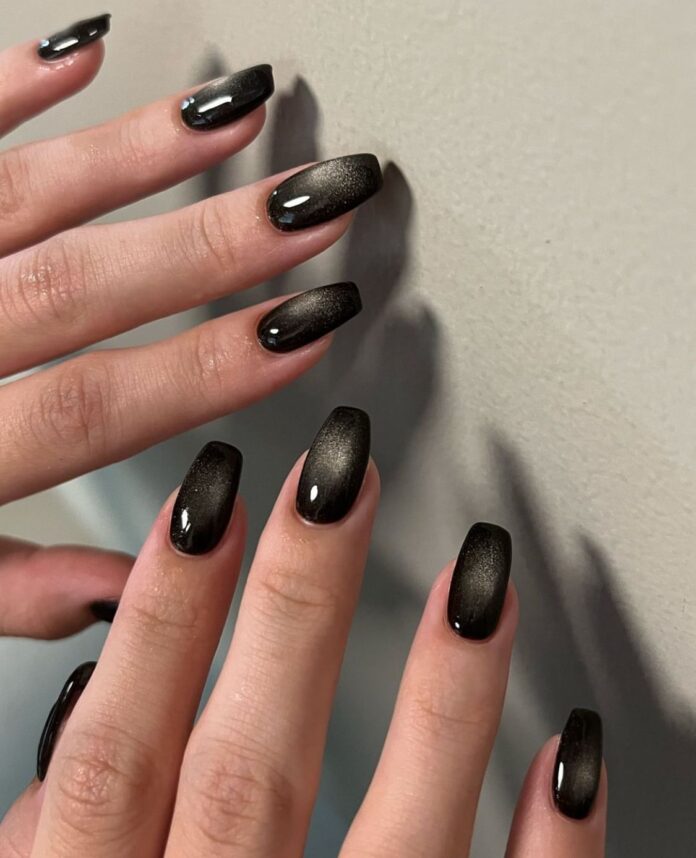 Nail mắt mèo tone đen Nail mắt mèo tone đen