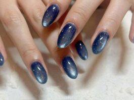 Đổi gió với trend nail màu xanh biển – huyền bí ấn tượng mà lại còn sáng da