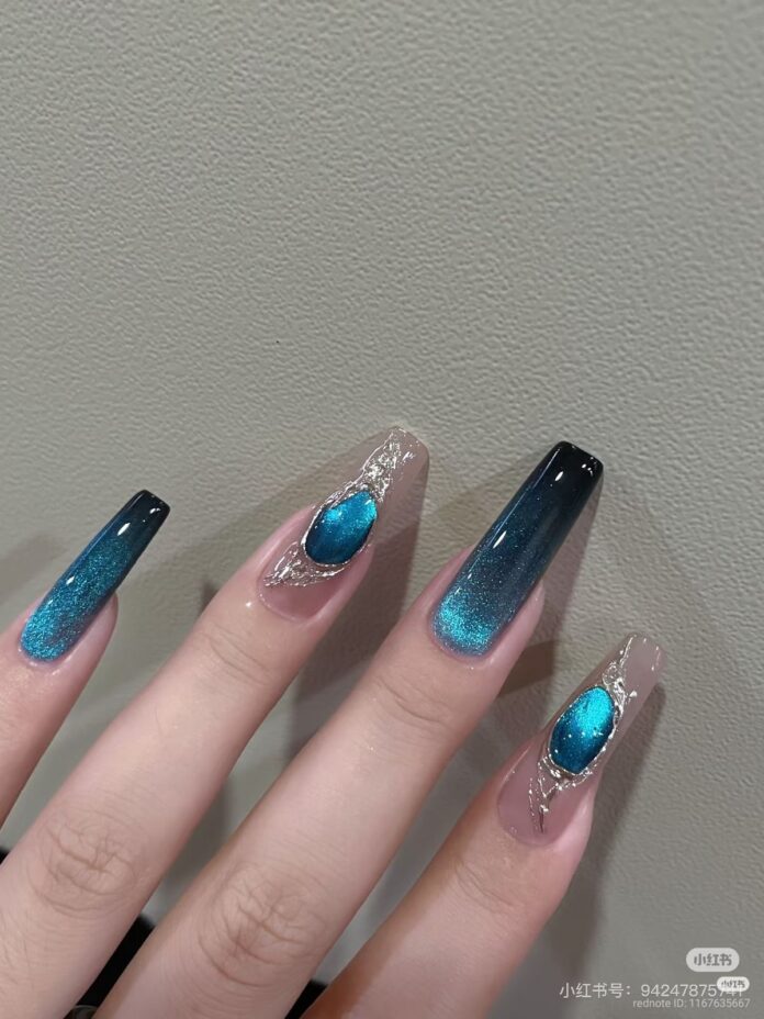 Màu mắt mèo sáng kết hợp ombre