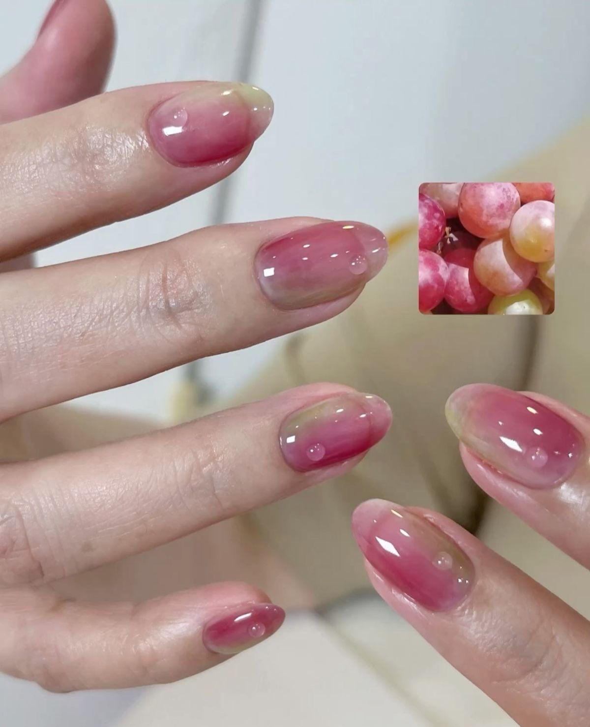 Nail Ombre tone tím quả nho