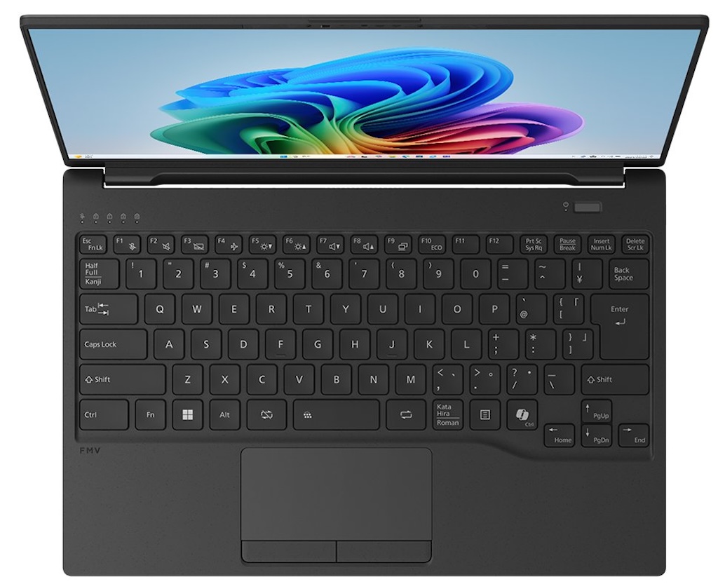 Một người Anh em khác thuộc dòng FMV với cái tên Fujitsu FMV Note U (Nguồn: Internet)