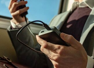 Có một số loại sạc dự phòng được mang theo nhưng không được sử dụng trên máy bay (Nguồn: Internet)