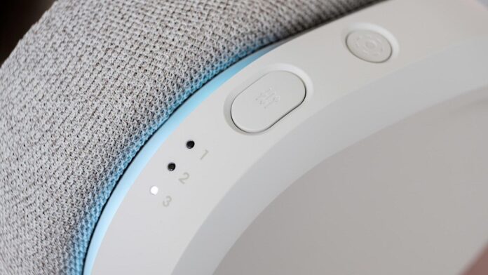 Cận cảnh nút EQ của tai nghe Fractal Scape (Ảnh: Internet) Cận cảnh nút EQ của tai nghe Fractal Scape (Ảnh: Internet)