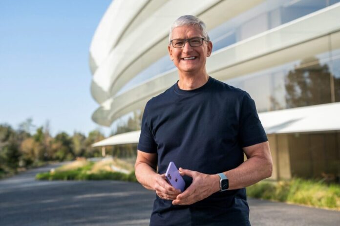 Tim Cook (Ảnh: Internet)