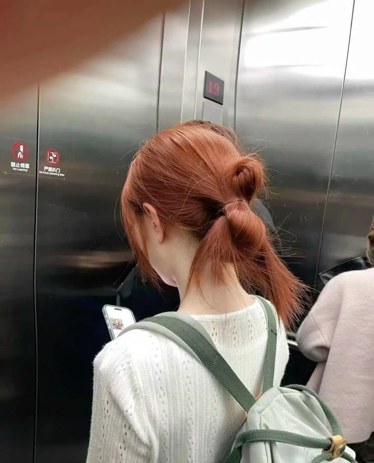 Nhuộm tóc màu nâu cam