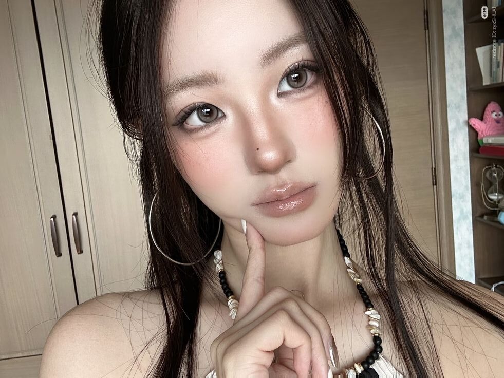 trang-diem-phong-cach-douyin