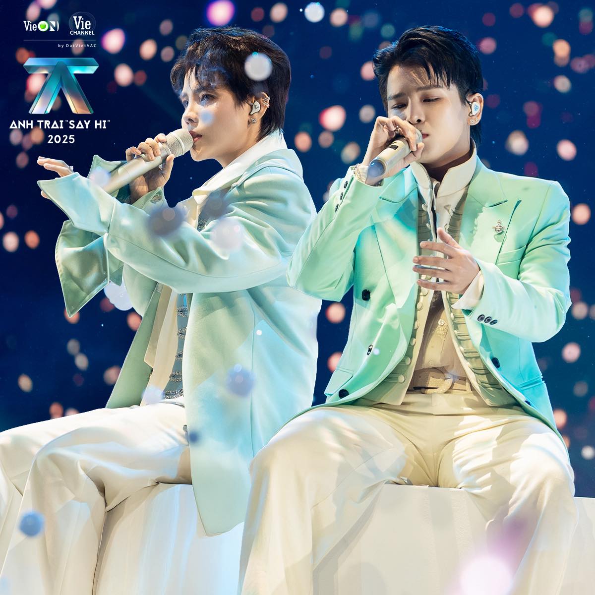 Vũ Cát Tường - Phạm Đình Thái Ngân (Nguồn: internet)