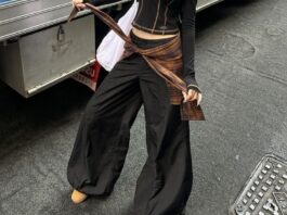 Xu hướng buộc áo để làm phụ kiện – tưởng trend cũ nhưng lại được hồi sinh cuối năm 2025 Homepage