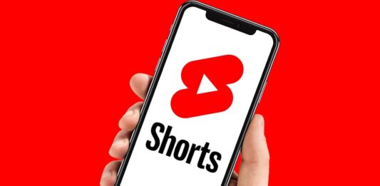 YouTube bị lỗi giao diện video Shorts không hiện nút tương tác và thông tin của kênh (Ảnh: Internet)