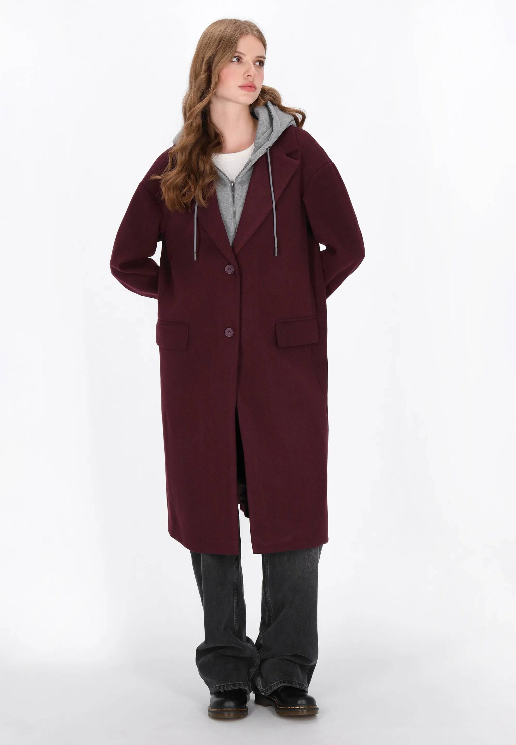 Áo hoodie + áo khoác dáng suông