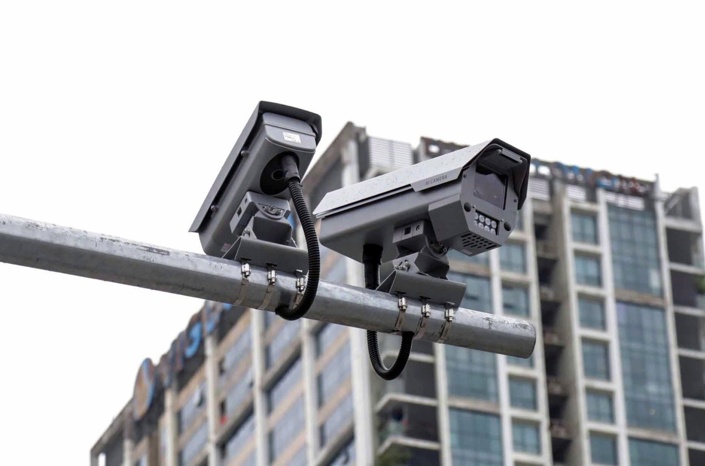 Hà Nội vận hành 1.800 camera AI từ sáng 10/12, phạt nguội tự động, kiểm soát chặt lấn làn