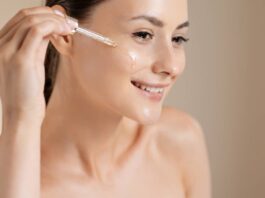 Những sai lầm phổ biến khi chăm sóc da nhạy cảm mà bạn nên biết Dùng quá nhiều hoạt chất cùng lúc