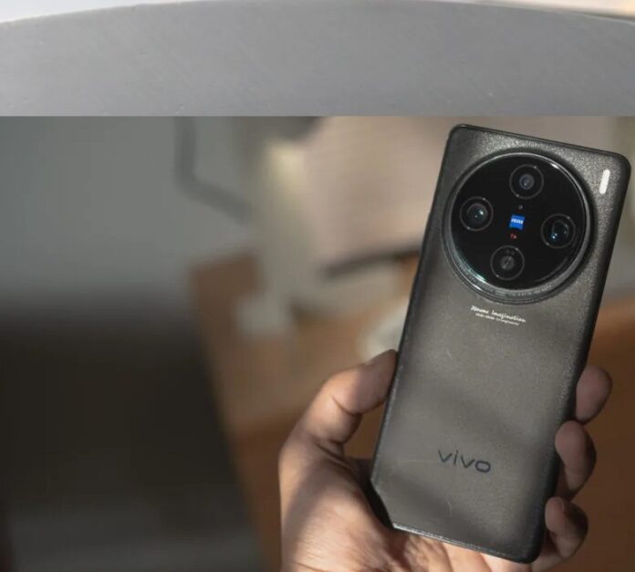 Điện thoại Vivo X100 Pro (Ảnh: Internet)