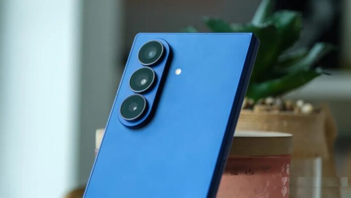 Điện thoại màn hình gập Galaxy Z Fold 7 của Samsung (Ảnh: Internet)