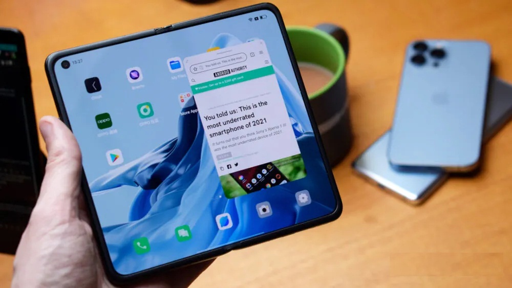 Ứng dụng cửa sổ nổi của điện thoại OPPO Find N (Ảnh: Internet)
