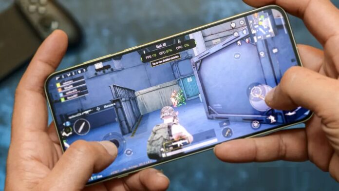 Điện thoại OnePlus 15R chơi game PUBG ở tốc độ 120fps (Ảnh: Internet) Điện thoại OnePlus 15R chơi game PUBG ở tốc độ 120fps (Ảnh: Internet)