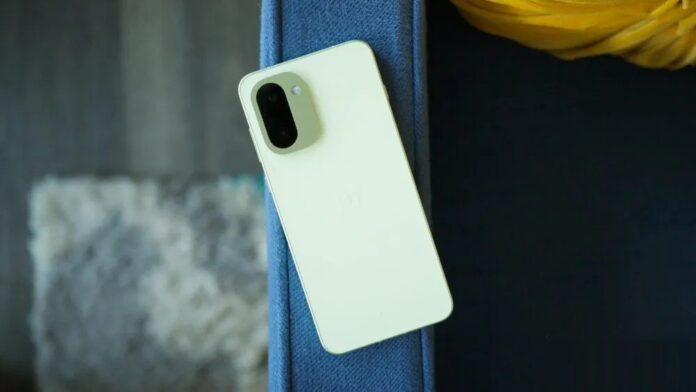 Điện thoại OnePlus 15R (Ảnh: Internet)