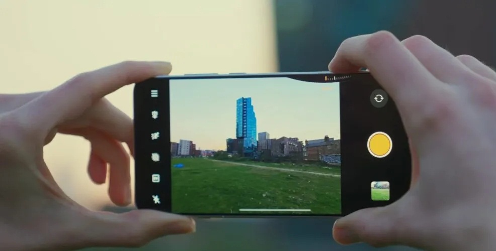 Điện thoại OPPO Find X8 Ultra (Ảnh: Internet)