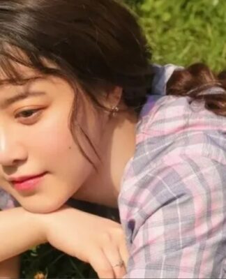 Sinh viên xuất sắc của KAIST?! Goo Hye Sun gây sốt sau khi nhận giải thưởng và ra mắt sản phẩm được cấp bằng sáng chế Hành trình từ nữ diễn viên nổi tiếng đến CEO, nhà phát minh và entrepreneur của Goo Hye Sun phản ánh xu hướng sự nghiệp đa lĩnh vực đang ngày càng phổ biến trong ngành sáng tạo Hàn Quốc (Ảnh: Internet)