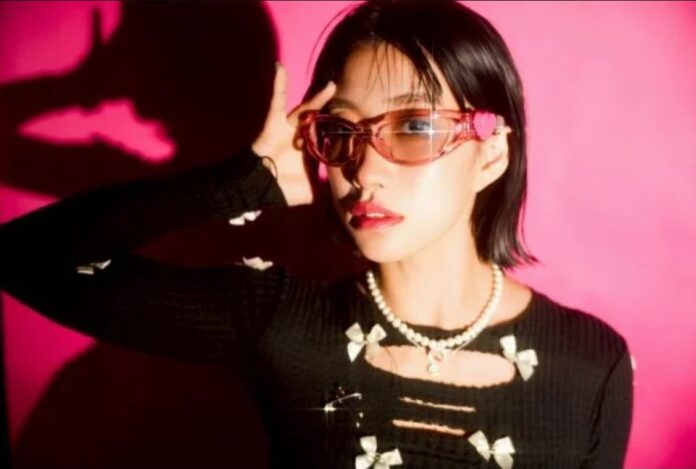 Chị gái Momo (TWICE) Hirai Hana gia nhập Ghost Agency (Ảnh: Internet)